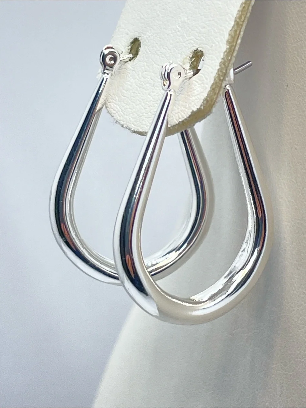 Silver Tone Teardrop Hoop Earrings Sleek Minimalist Statement Hoops